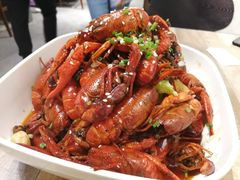 -靓靓蒸虾(恩施新天地店)
