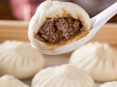 鲜香土猪肉蒸包-锦粤宫·融合粤菜(上海金沙江店)