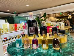 -SCENT BOUTIQUE