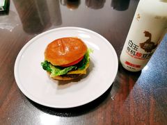 -羽深肉铺 Steak & Wine