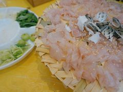 -官塘陈记鱼生·潮汕砂锅粥·牛肉火锅(潮枫路总店)