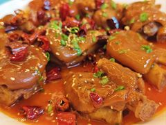 香辣猪蹄-渝信川菜(西单店)