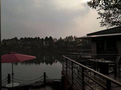 -上海怡沁园度假酒店