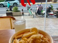 -绿柠食堂(北外滩店)