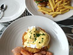 -Takapuna Beach Cafe