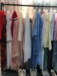 -汉仪华裳汉服馆(打浦桥店)