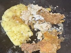 -丁姨妈贵州臭豆腐烙锅(甲秀楼店)