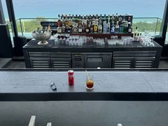 -瑰丽酒店·海吧·天际下午茶·现场DJ·天台酒吧