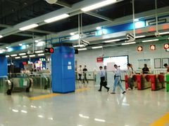 -香梅(地铁站)
