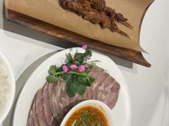 -清真·卡德尔大叔新疆主题餐厅(龙汇路店)