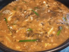 -香巴拉云南餐厅(华莱坞店)