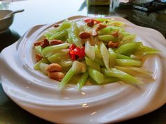 西芹腰果-老白肉馆(临江小区店)