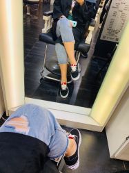 -一東造型烫发染发