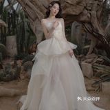 「初见黎明 碧波荡漾 且听风吟 清雅无匹」