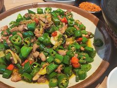 -川堂风·跷脚牛肉·乐山爆炒(宝山日月光店)