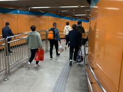 -海淀黄庄(地铁站)