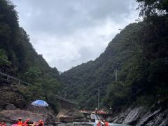 -安吉龙王山峡谷漂流