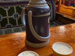 -嘎咓讓咘藏餐厅(团结新村店)