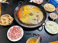 -苟味道老火锅(黄桷坪店)