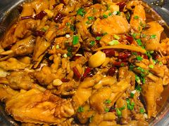 -胖哥俩肉蟹煲(长沙高铁吾悦广场店)