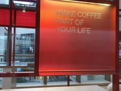 大堂-Manner Coffee(港汇恒隆广场店)