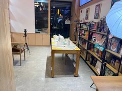 -山宅一喵德文卷毛猫舍