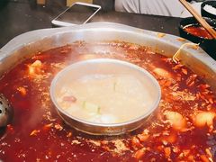 -渝宗老灶火锅(巴国城店)