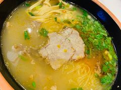 -瞪眼牛煎包·大锅牛肉汤(懿德城店)