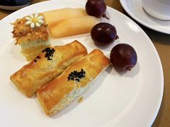 -上海龙之梦万丽酒店