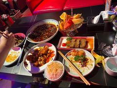 -粉墨特色菜·烧烤音乐酒馆