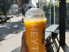 -喜茶(深圳万象城黑金店)
