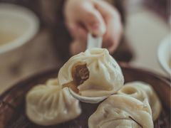 -老西白点心店