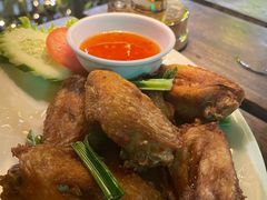 -Green Tree Rest. & Pub