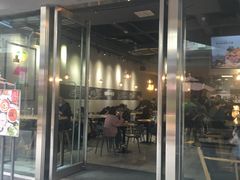 门面-HELLO 27 意面·沙拉·帕尼尼