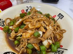 -何永光123鲜牛肉馆(1号店)