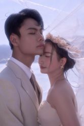 -乐派诗婚纱摄影