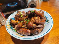 -廖师傅大蒜炒腊肉(袁家岭店)