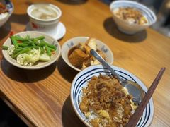 红猪卤肉饭-红猪卤肉饭(大西洋美食城店)