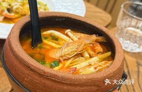 Seafood Tom Yum Soup