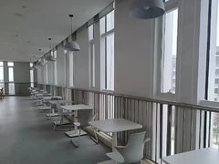 -湖北工业大学-图书馆