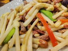 花生苗炒牛柳-龙桥私厨·姜花菊花过桥鱼·顺德菜(容桂店)