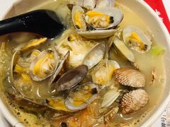 何记花甲粉-何记花甲(海岸城旗舰店)