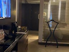 -青岛海尔洲际酒店