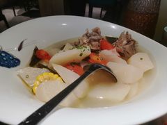 -有红鸡毛店·川菜(建设路店)