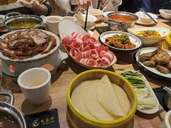 -龙聚德北京烤鸭(沙坪坝华宇A馆店)