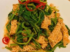 -俭寨大盘鸡·手抓肉·烧烤新疆菜(乌苏路店)
