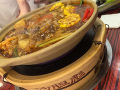 -沙胆彪炭炉牛杂煲(上海日月光广场店)