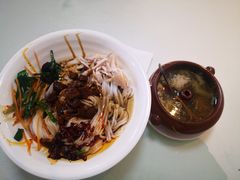 -桥香园云南过桥米线(金马碧鸡店)