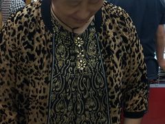 -友谊服饰商场(名品商厦店)