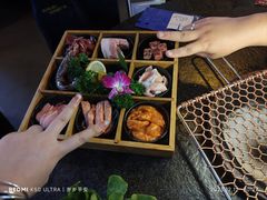 -松渡·鲜肉泥炉烤肉(时代天街店)